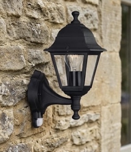 Traditional black outdoor wall - black,